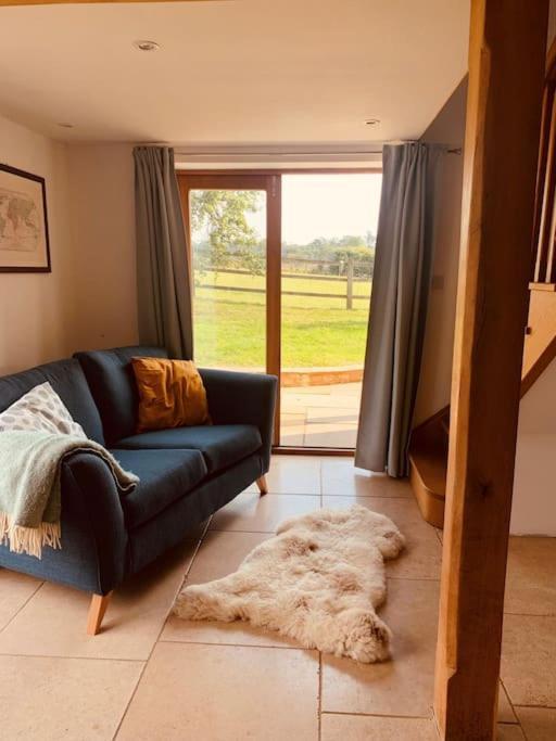 2 Beds & Living In Our Idyllic Country Cottage Bedford Eksteriør billede