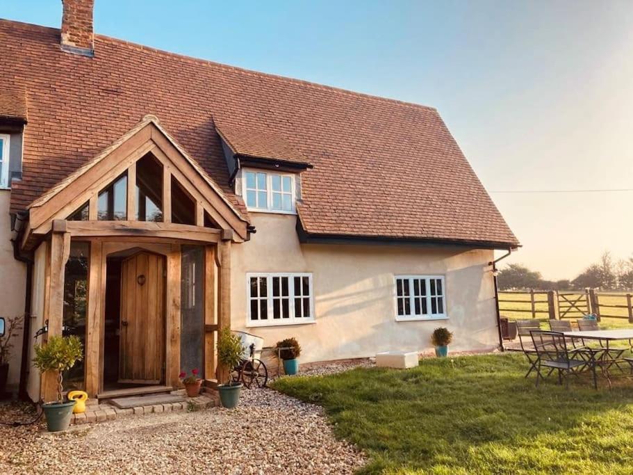 2 Beds & Living In Our Idyllic Country Cottage Bedford Eksteriør billede