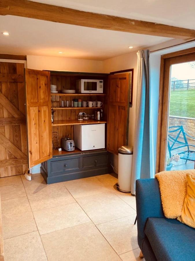 2 Beds & Living In Our Idyllic Country Cottage Bedford Eksteriør billede